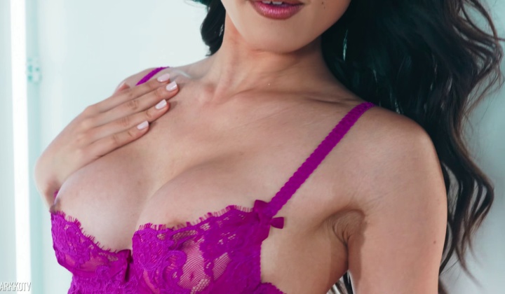 Lucy Mochi - Slutty Asian Blowjob & Fuck Scene