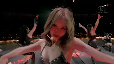 Right Hand Girl POV Live: Intimate & Realistic Experience