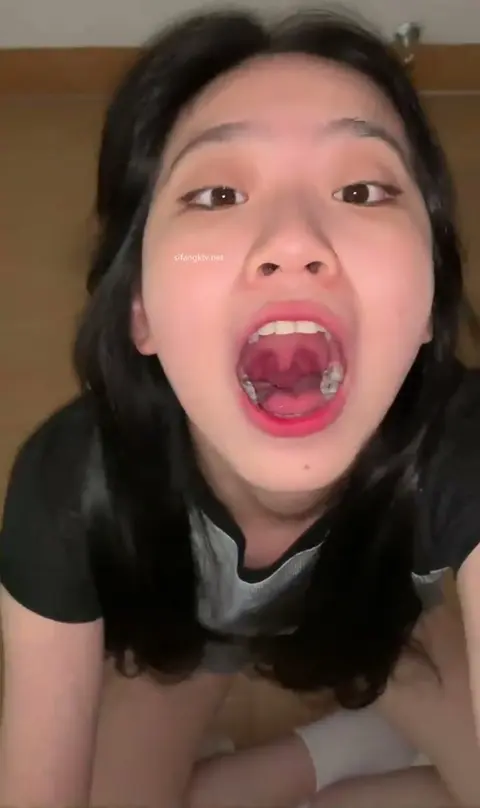 3D Chinese Amputee Girl in BDSM Anal Play
