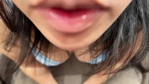Asian Tongue Fetish: Close-Up Mouth Action