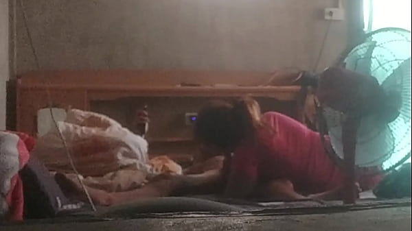 Cute Petite Asian Girl in Homemade Video